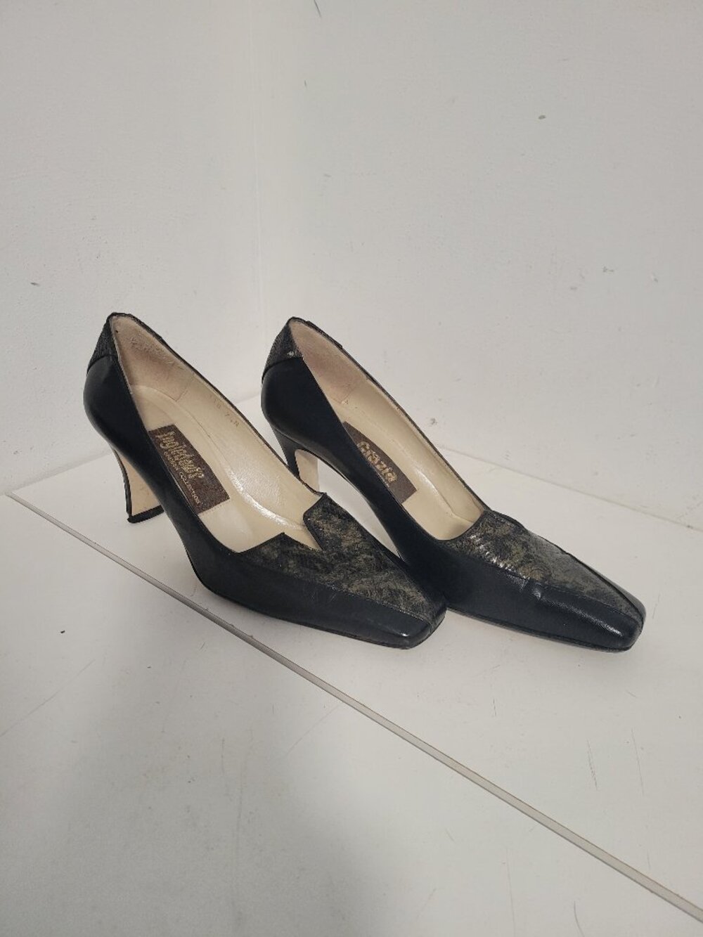 Gracia Spanish Leather and Snakeskin trim Heels Size 7.5